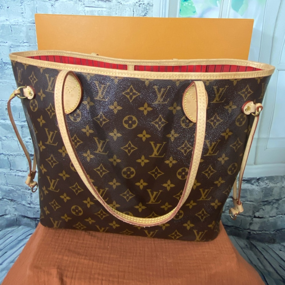 Authentic Louis Vuitton neverfull monogram tote bag